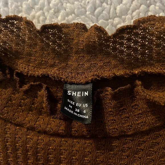 Brown Lettuce Trim Long Sleeve Crop Top - Picture 3 of 5